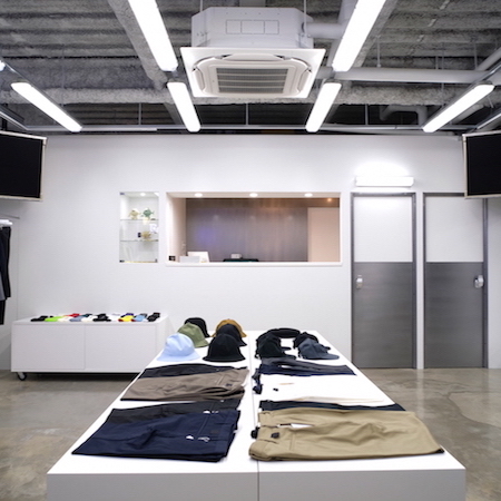 FOUR STORE